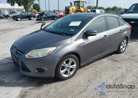 2014 Ford Focus Se из США, поврежденный, VIN 1FADP3F28EL339107